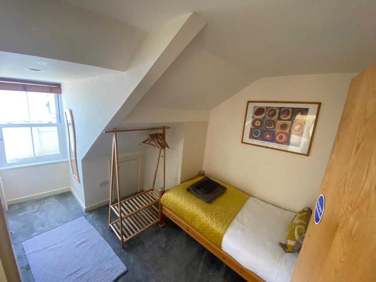 Caldey View- A Beautiful Flat In The Heart Oftenby Exterior photo