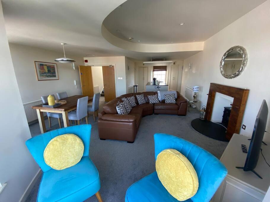 Caldey View- A Beautiful Flat In The Heart Oftenby Exterior photo